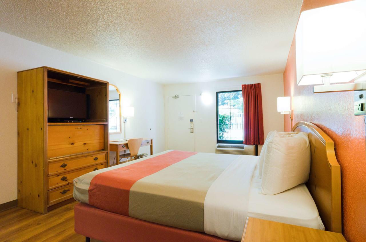 Motel 6-Frederick, MD - Fort Detrick Eksteriør billede